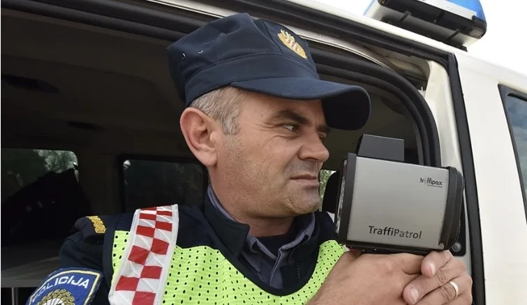 Od brzine do alkohola: Ovo su kazne za saobraćajne prekršaje u Hrvatskoj