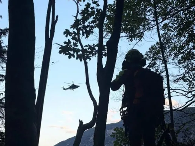 Tragedija kod slapa Savica: dječak pao u dubinu, otac poginuo pokušavajući doći do njega