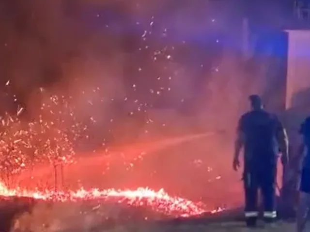 Uzbuna u hercegovačkom gradu – vatra planula pokraj trafostanice!?