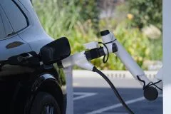 Geely predstavio AI punjenje: od 10 do 70% baterije za samo 4,5 minuta