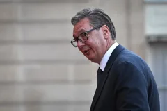 Aleksandar Vučić podnio ostavku na mjesto predsjednika Srbije