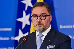 Bošnjaci bez Ministarstva vanjske trgovine već 24 godine dok Košarac blokira let bh. dronova