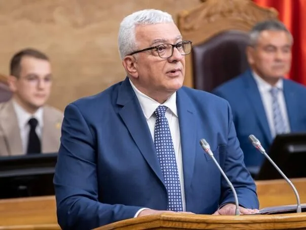 Mandić zbog Mladića uzdrmao vlast u Crnoj Gori: Spajićeva koalicija pred pucanjem