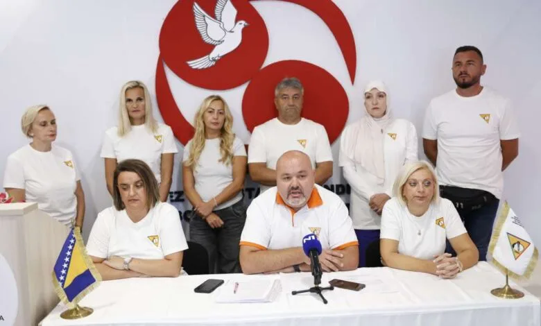Sivro: Štrajk upozorenja 28. septembra, a ako Vlada KS ne izvrši obavezu generalni štrajk 1. oktobra