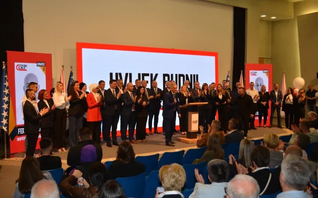 Skup Crvenih linija u Sarajevu: Predstavljeni programi za državni, federalni i kantonalni nivo vlasti