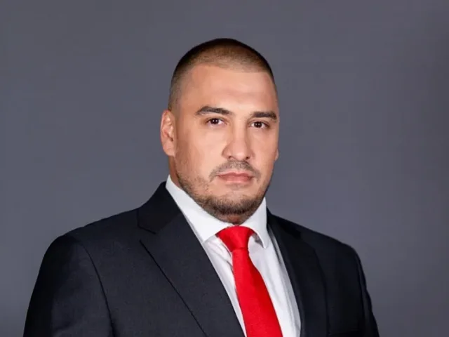 Haris Zahiragić: Lično priželjkujem partnerstvo sa SBiH-om i DF-om; neću da dajem građanima velika obećanja