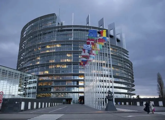 Trgovinski deficit EU s Kinom dostigao 359,8 milijardi eura